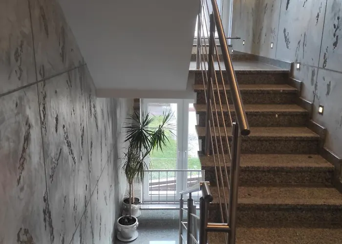 Celina Nocleg ze śniadaniem 3*