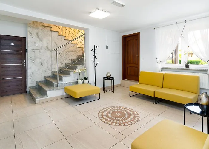 Celina Nocleg ze śniadaniem 3*